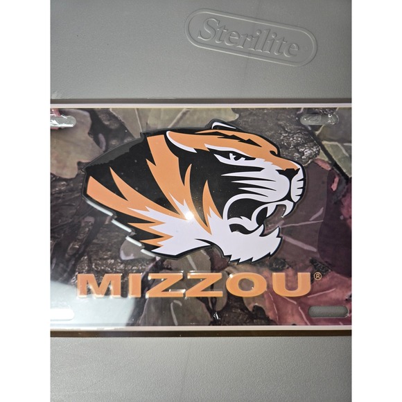 Missouri Tigers MIZZOU Camo License Plate Game Day Outfitters NCAA - Picture 2 of 4